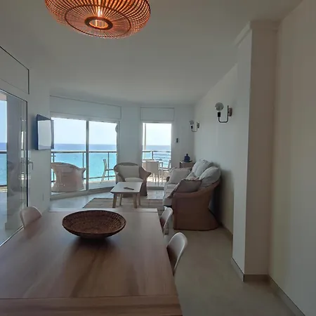 Cosette Boulbes Con Impresionantes Vistas Al Mediterraneo Y Al Paseo Maritimo De Playa De Aro - Es-209-65 Apartment *